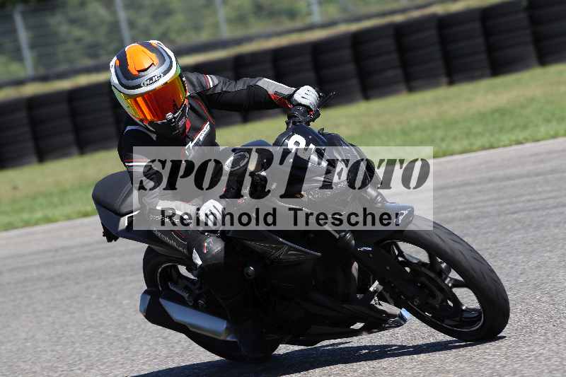 /Archiv-2025/42 07.08.2025 Peter Studer Girls Day ADR/Gruppe pink/2